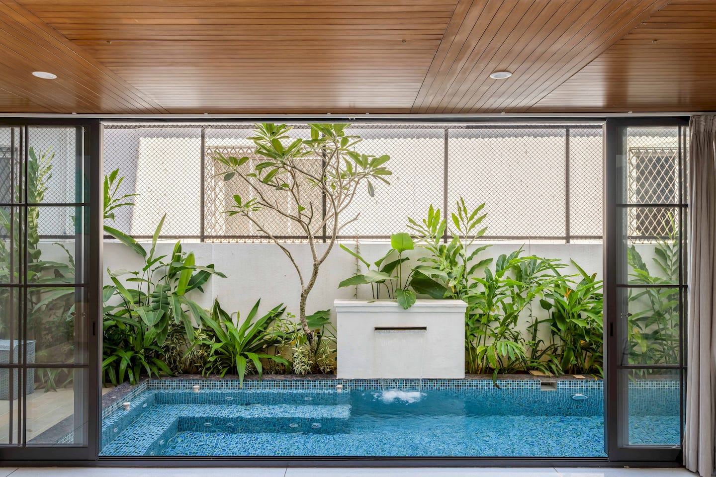 Alocassia 3, 8 Bedroom Twin Villa Estate with Pool in Anjuna