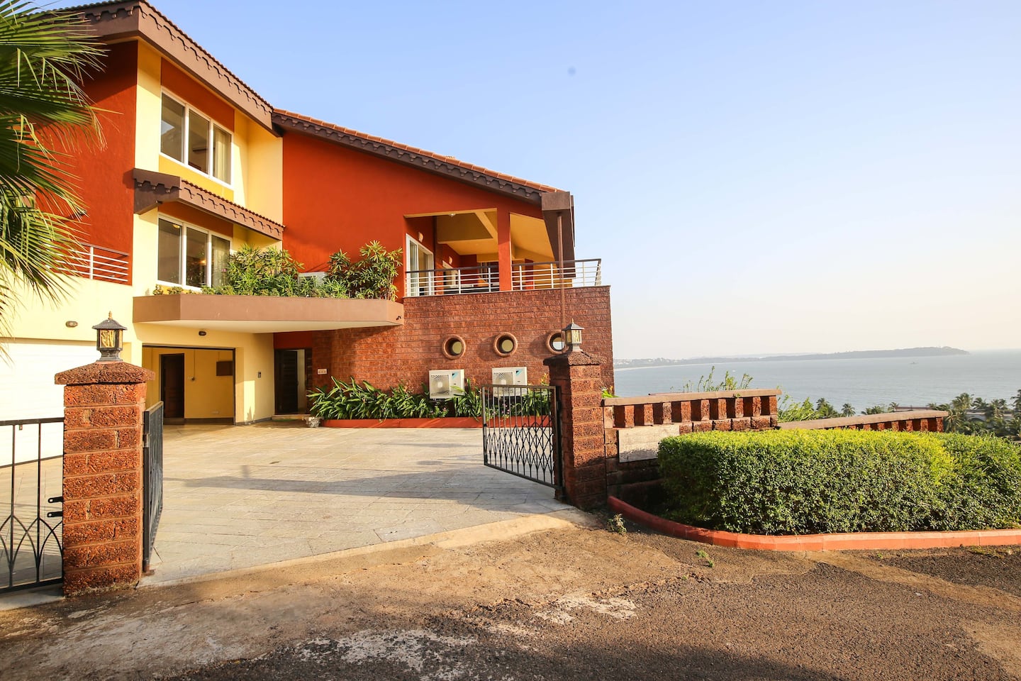 Dolphin Heights, photo 17