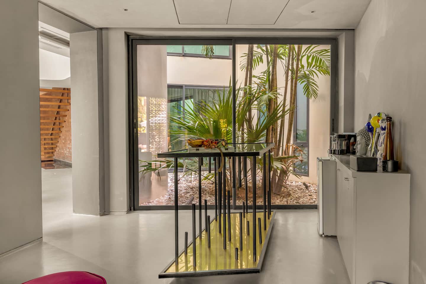 Sunhouse, photo 19